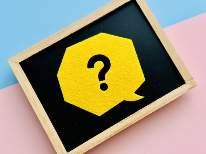 未経験でも営業職に採用される人の特徴に関する疑問を象徴するイメージ画像